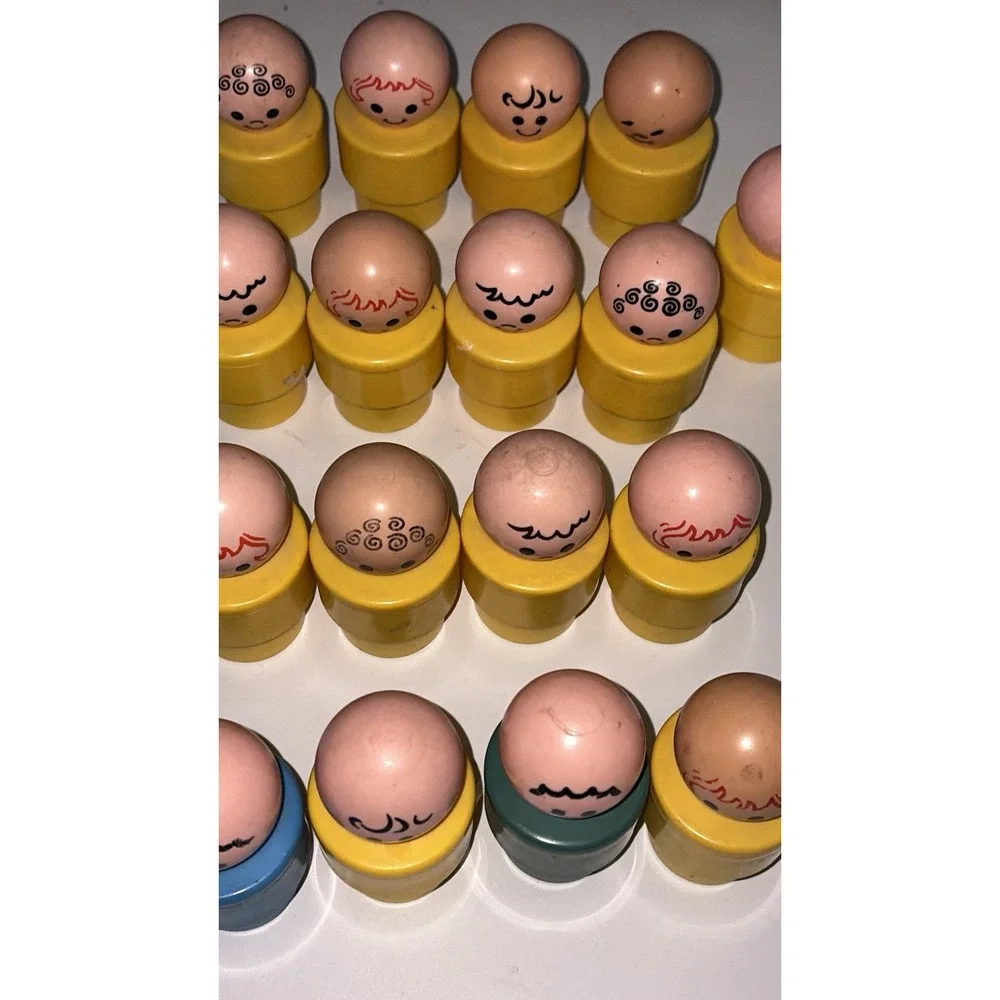 Vintage 1974 Fisher Price Little People Yellow Big Chunky Jumbo Figure Lot of 17